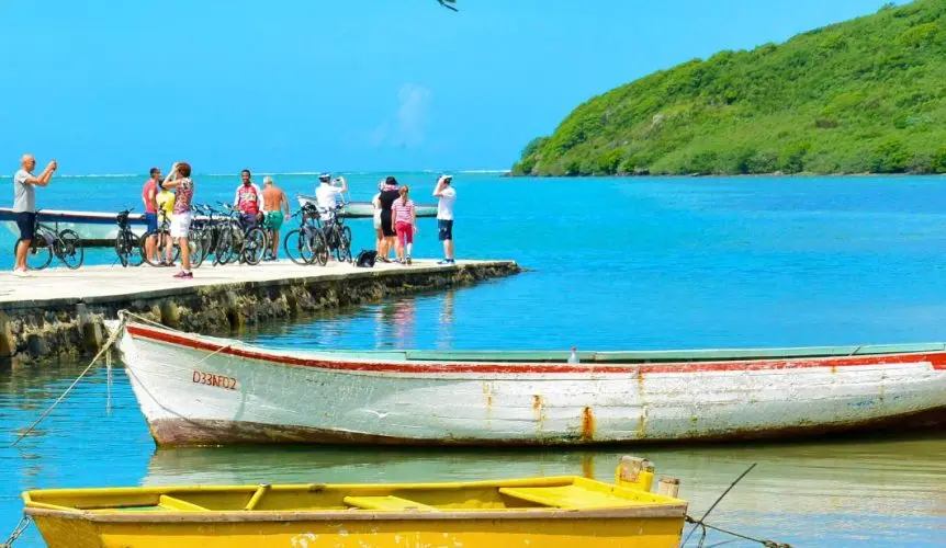 7Morne-a-velo-electrique-cote-sud-ouest-ile-maurice-862x500