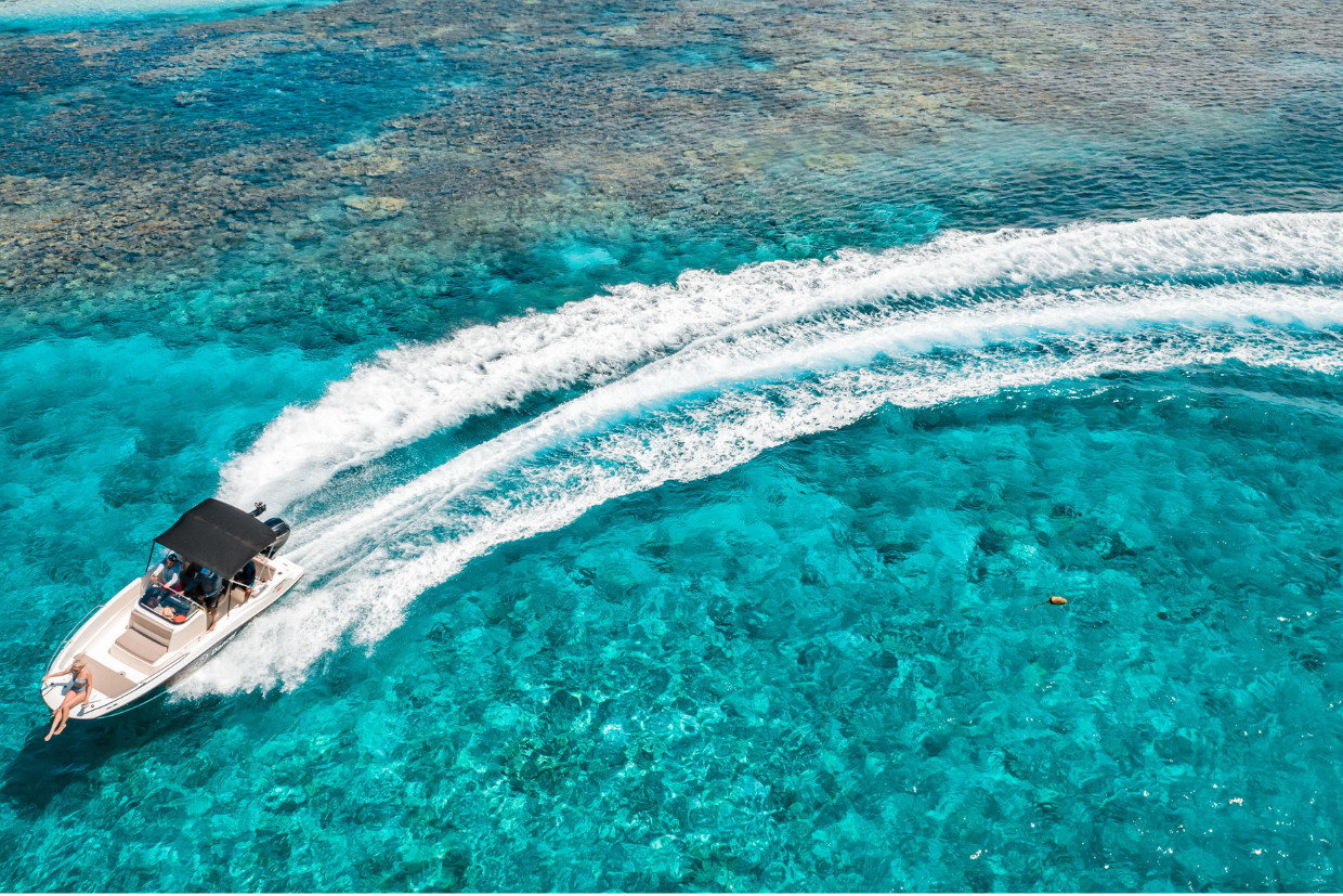 speedboat bateau -ile maurice excursion