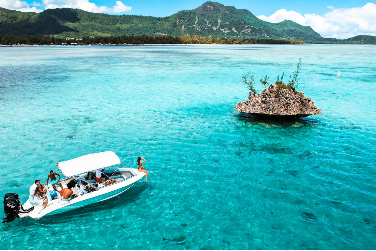 bateau ouest maurice
